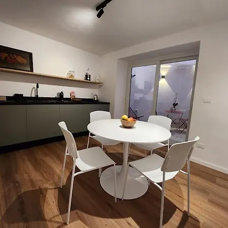 La Casa Di Miti * Palermo